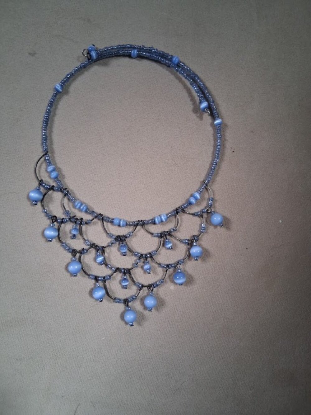 Vintage Boho Style Spring Wired Blue Bead Choker Necklace